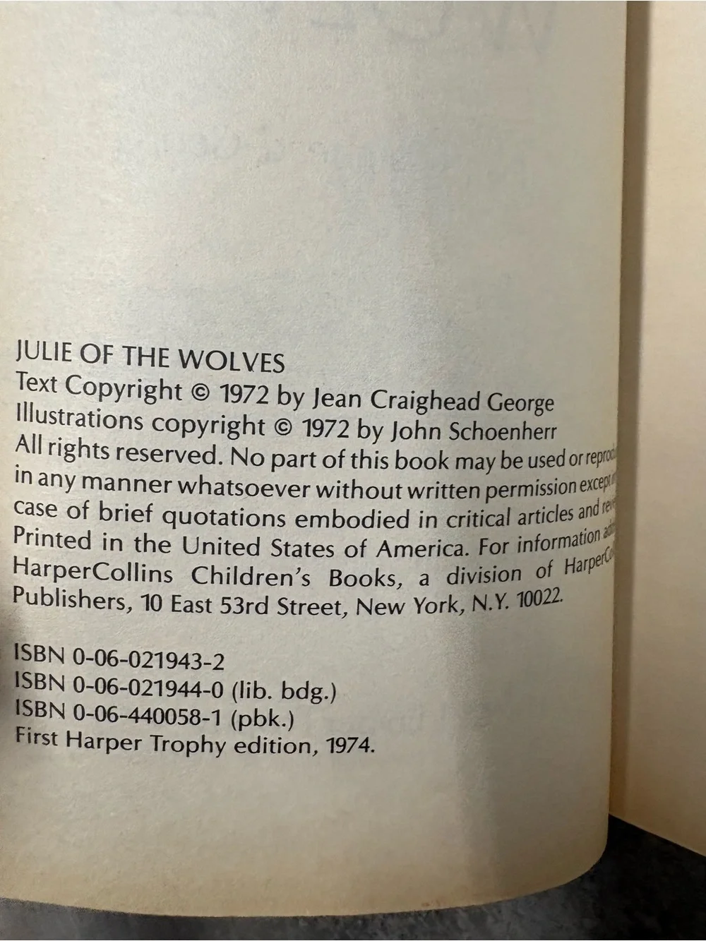 Vintage Paperback Julie of the Wolves